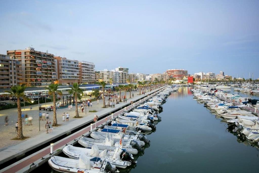Santa Pola Con Tres Dormitorios Playa Levante Esterno foto