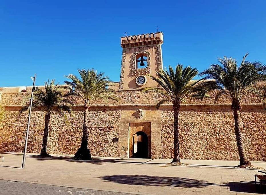 Santa Pola Con Tres Dormitorios Playa Levante Esterno foto
