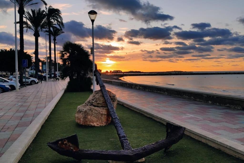 Santa Pola Con Tres Dormitorios Playa Levante Esterno foto